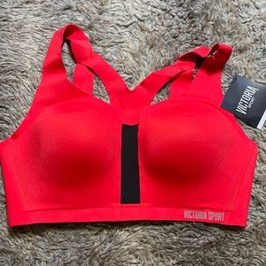 Victoria Sport Sports Bra 34D